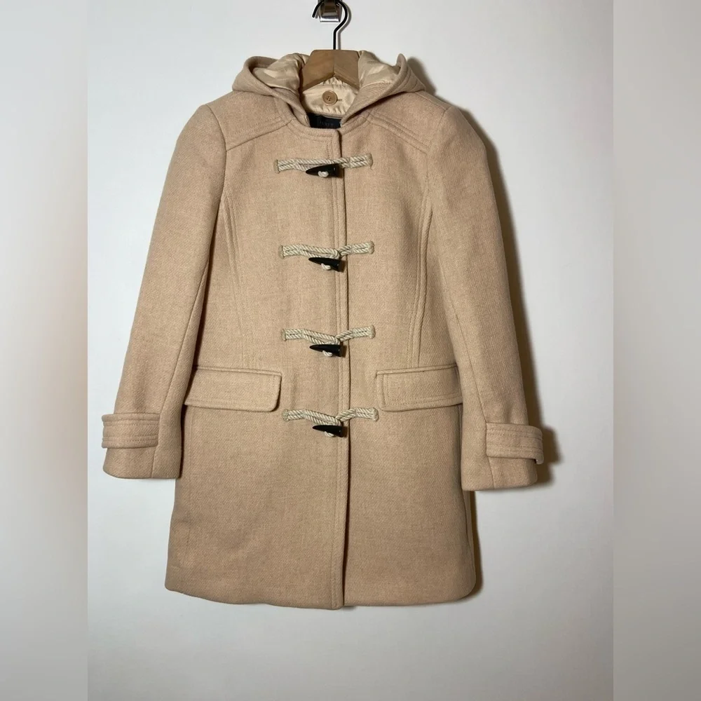$350-J.Crew the 2007 Italian stadium-cloth wool toggle Hood coat BEIGE Sz 0P - Picture 2 of 9